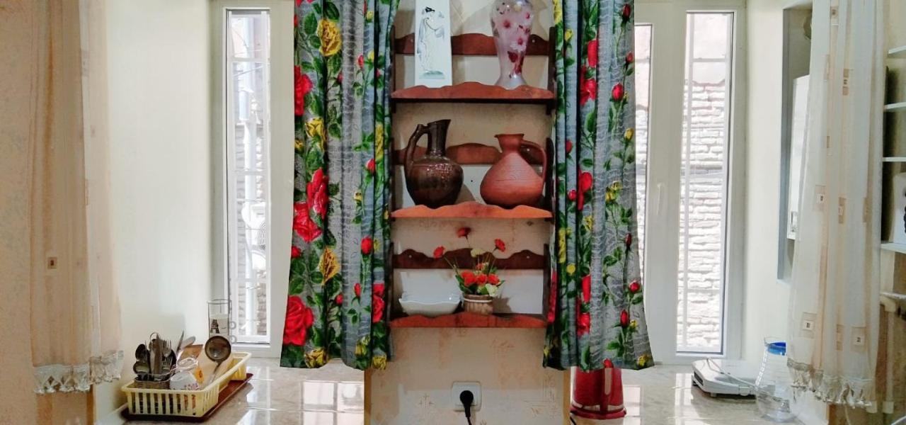 Apartment On Erekle Тбілісі Екстер'єр фото